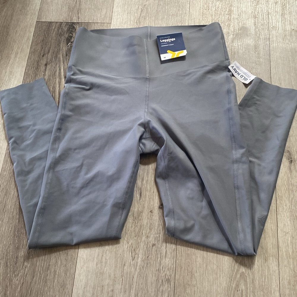 NWT Woman Old Navy Extra High Rise 7/8 Ankle Leggings